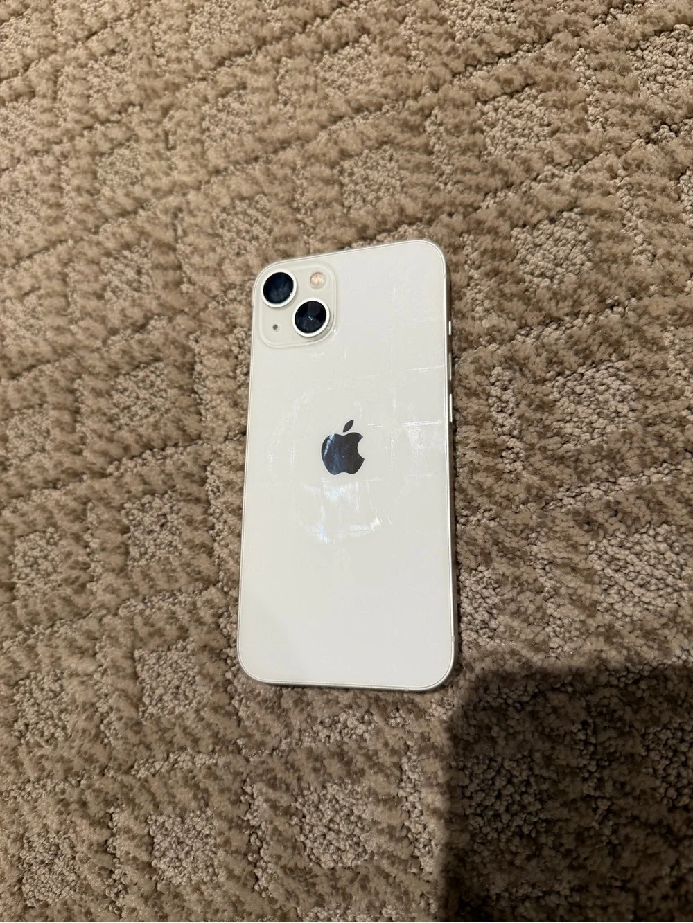 Apple iPhone 13 128GB Unlocked - Cracked Screen - Fully Functional